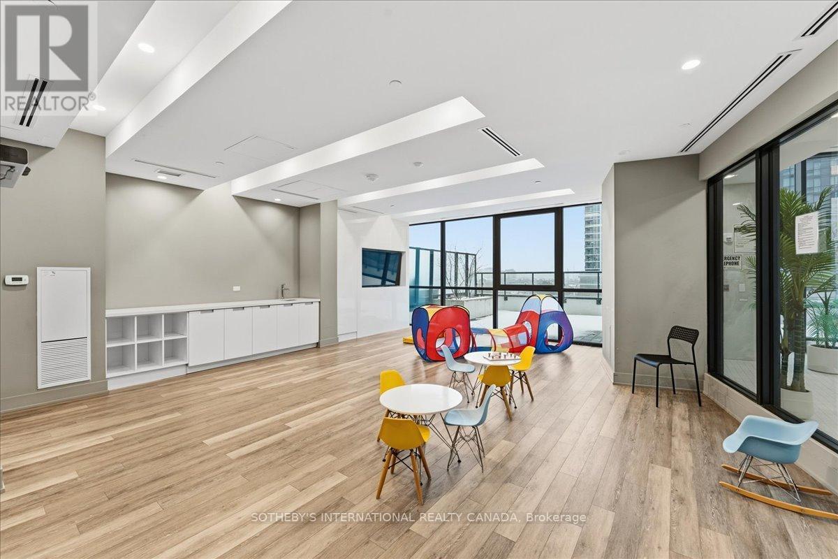 710 - 65 Watergarden Drive, Mississauga, Ontario  L5R 0G9 - Photo 35 - W12672856