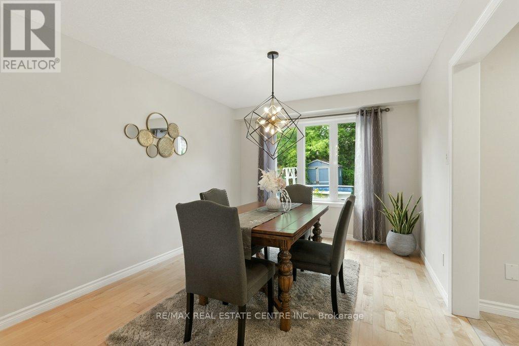 120 Spencer Drive, Centre Wellington, Ontario  N0B 1S0 - Photo 6 - X12561304