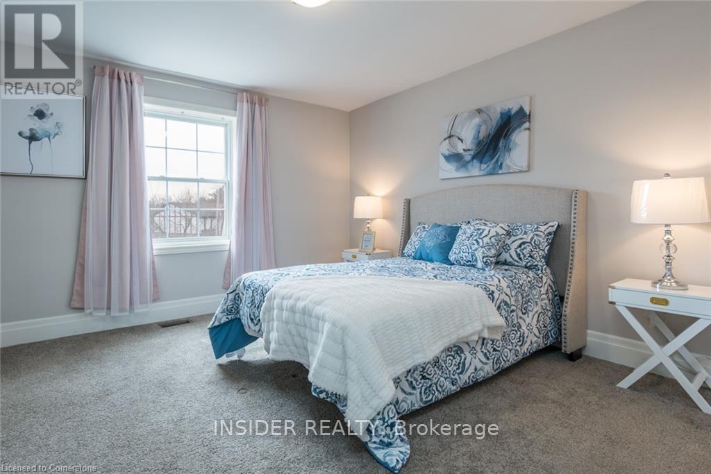 234 Shakespeare Drive, Waterloo, Ontario  N2L 2T6 - Photo 22 - X12672586