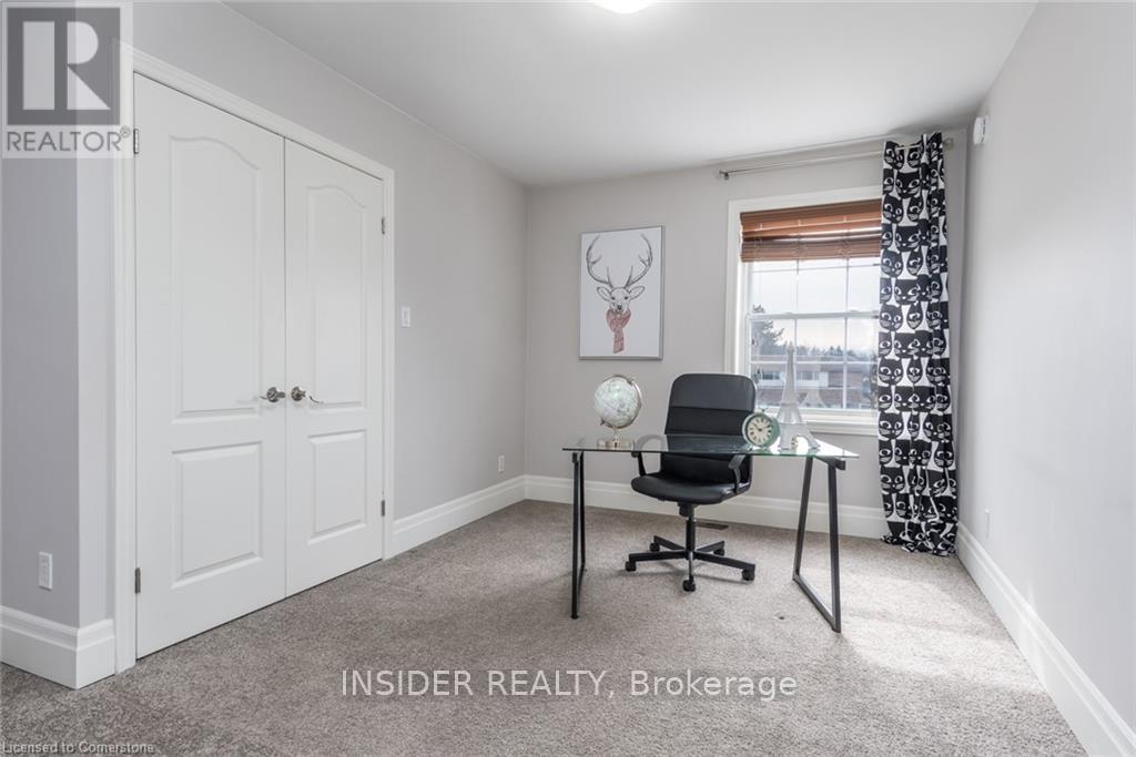 234 Shakespeare Drive, Waterloo, Ontario  N2L 2T6 - Photo 26 - X12672586