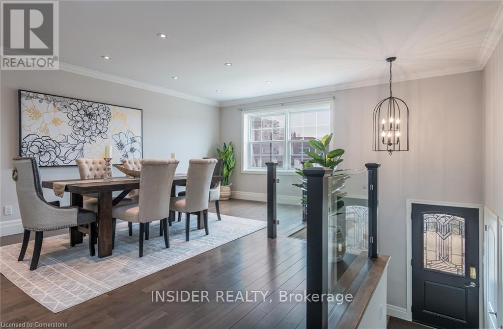 234 Shakespeare Drive, Waterloo, Ontario  N2L 2T6 - Photo 8 - X12672586