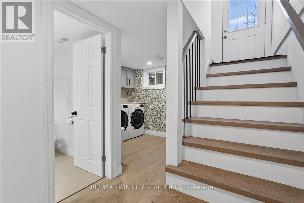 83 Elgin Crescent, Waterloo, Ontario  N2J 2S3 - Photo 30 - X12672608