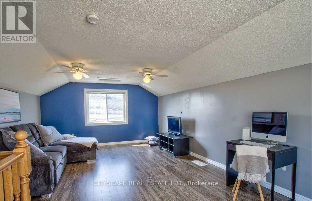 44 Gees Way, Cambridge, Ontario  N3C 4M5 - Photo 14 - X12672644