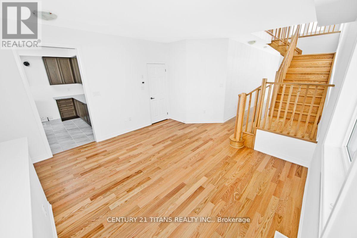 159 Velvet Way, Thorold, Ontario  L2V 0P1 - Photo 6 - X12672664