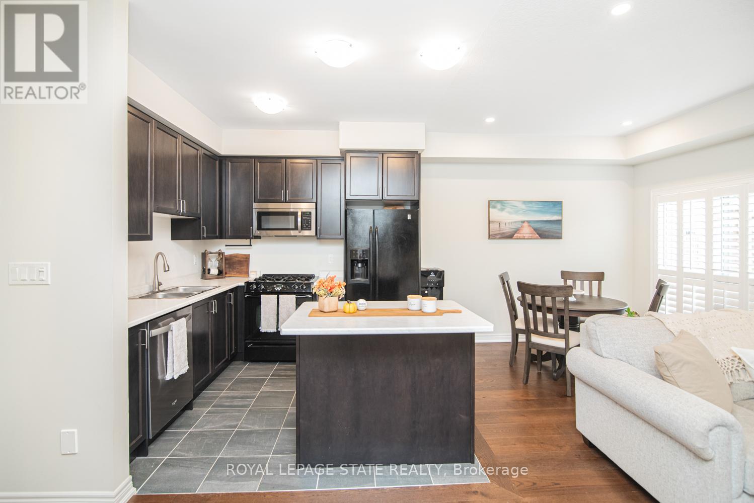 8 Mia Drive, Hamilton, Ontario  L9B 0K1 - Photo 19 - X12672820