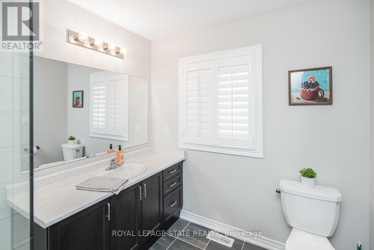 8 Mia Drive, Hamilton, Ontario  L9B 0K1 - Photo 38 - X12672820