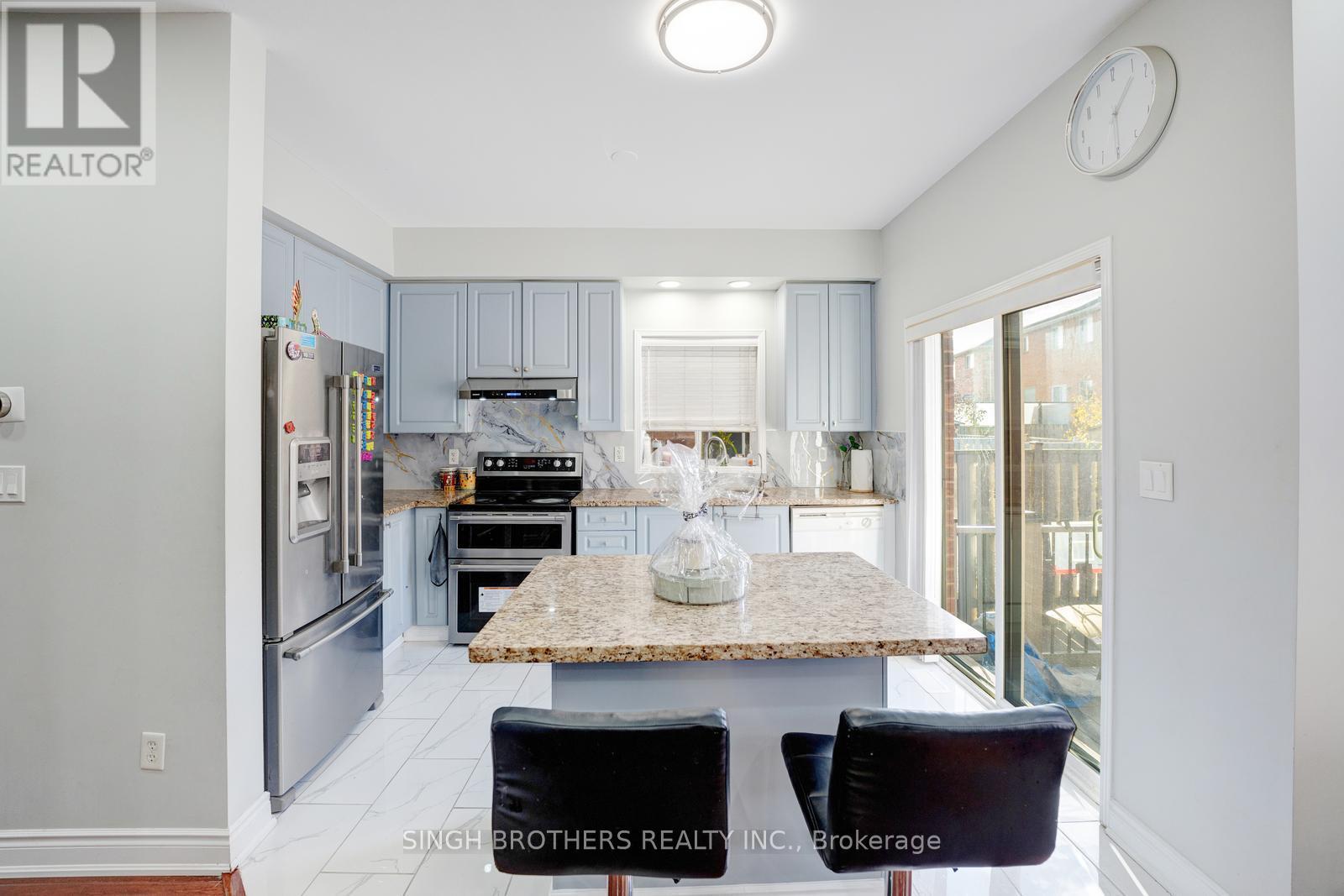 28 Jordensen Drive, Brampton, Ontario  L6X 0T2 - Photo 19 - W12672440