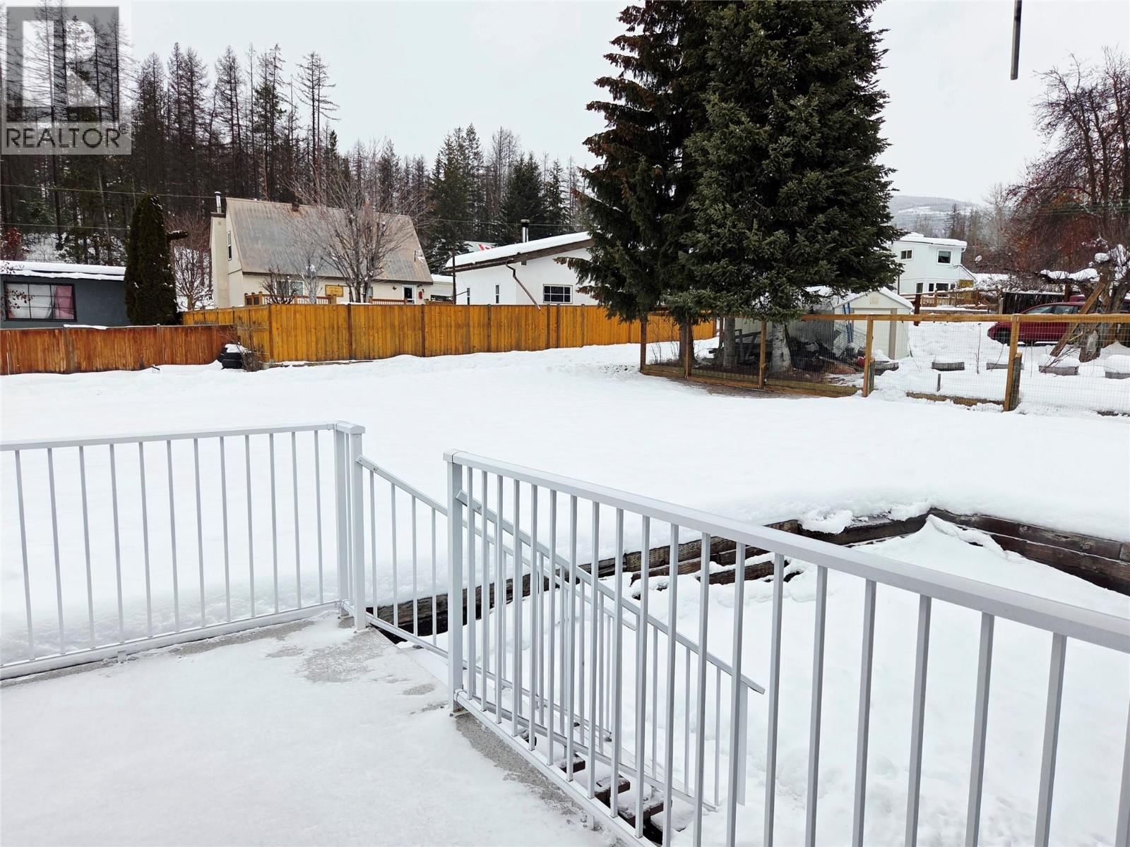 810 6th Avenue, Kimberley, British Columbia V1A 2W3 - Photo 22 - 10372098