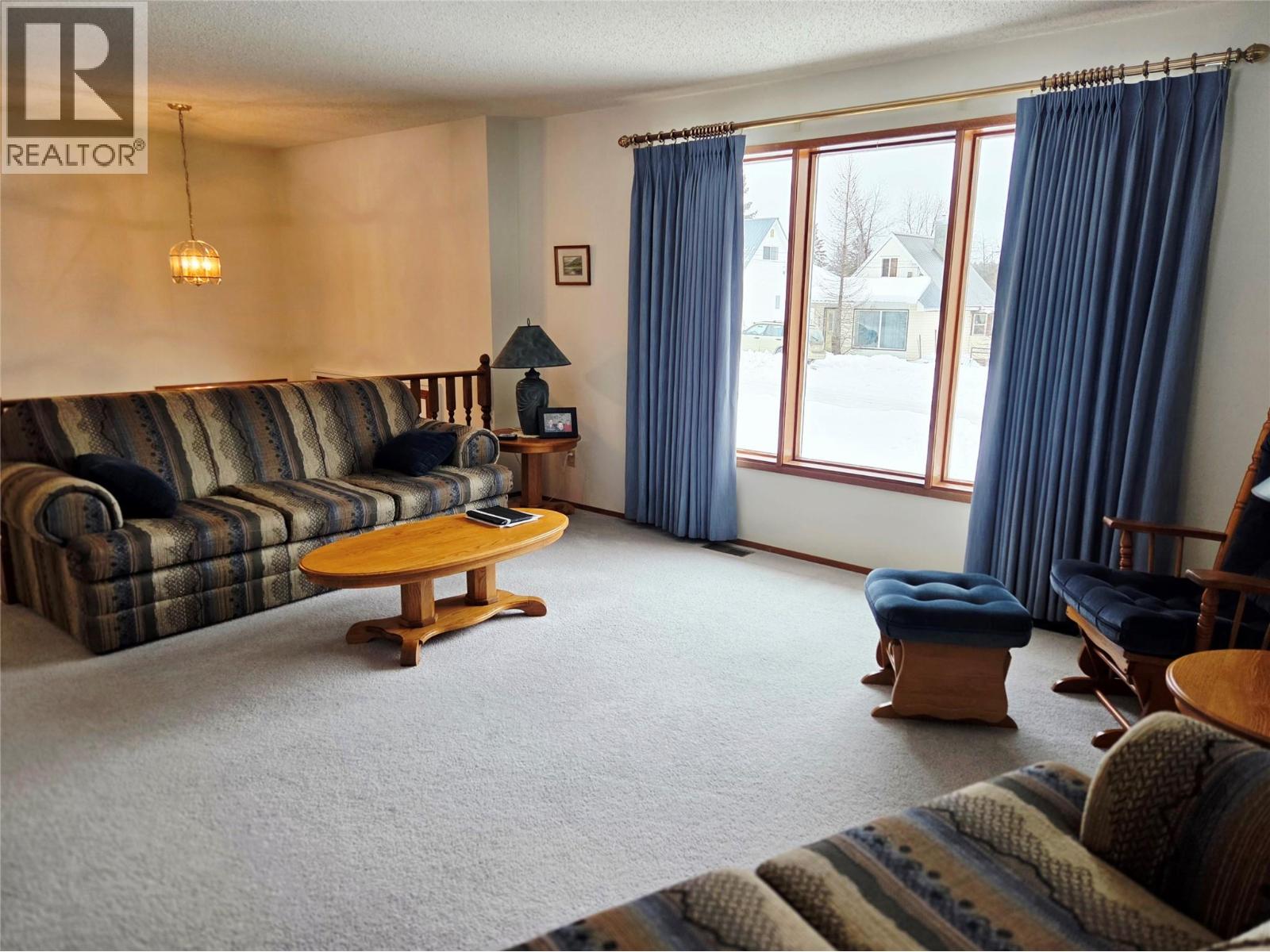 810 6th Avenue, Kimberley, British Columbia V1A 2W3 - Photo 5 - 10372098