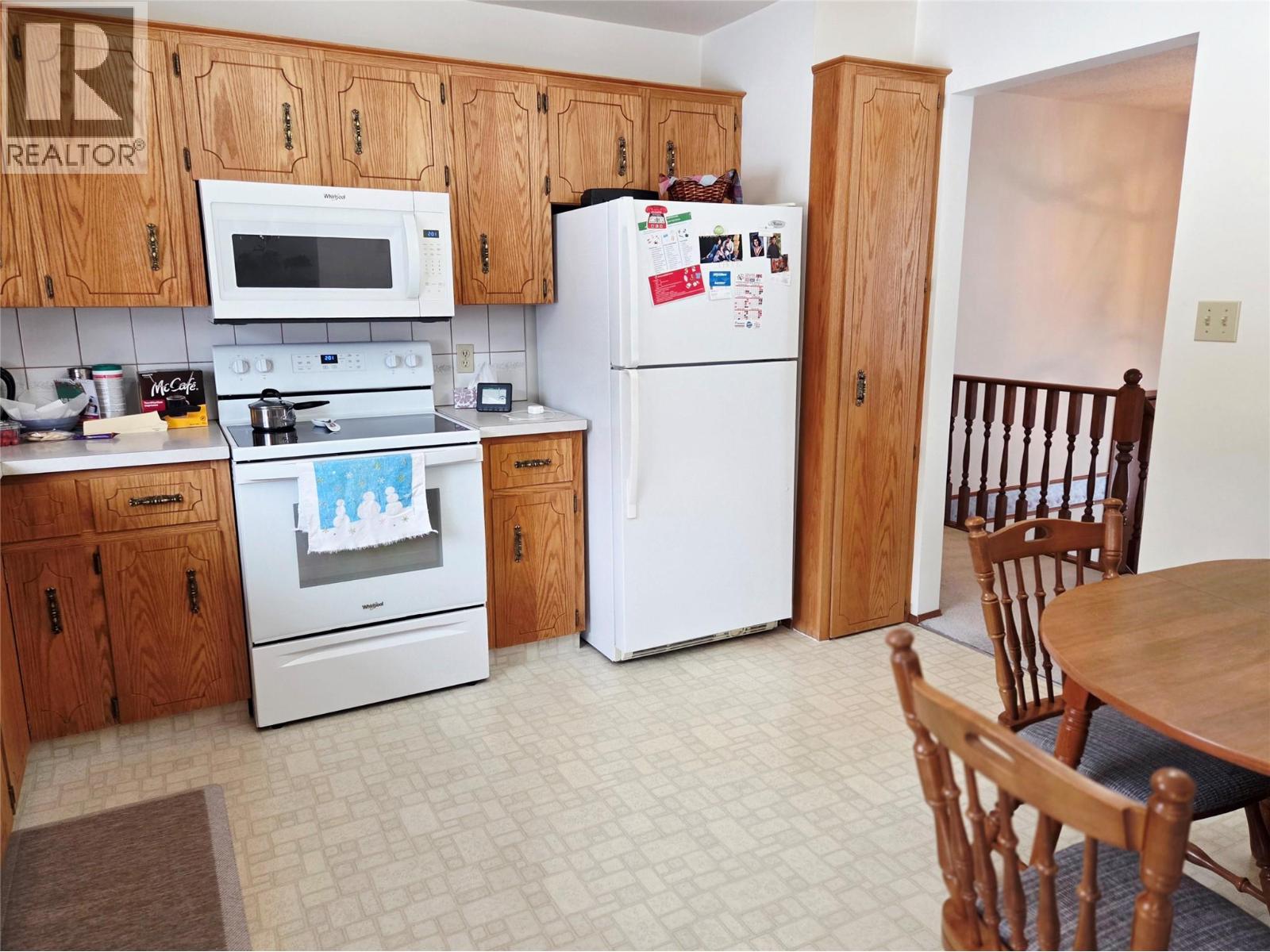 810 6th Avenue, Kimberley, British Columbia V1A 2W3 - Photo 7 - 10372098