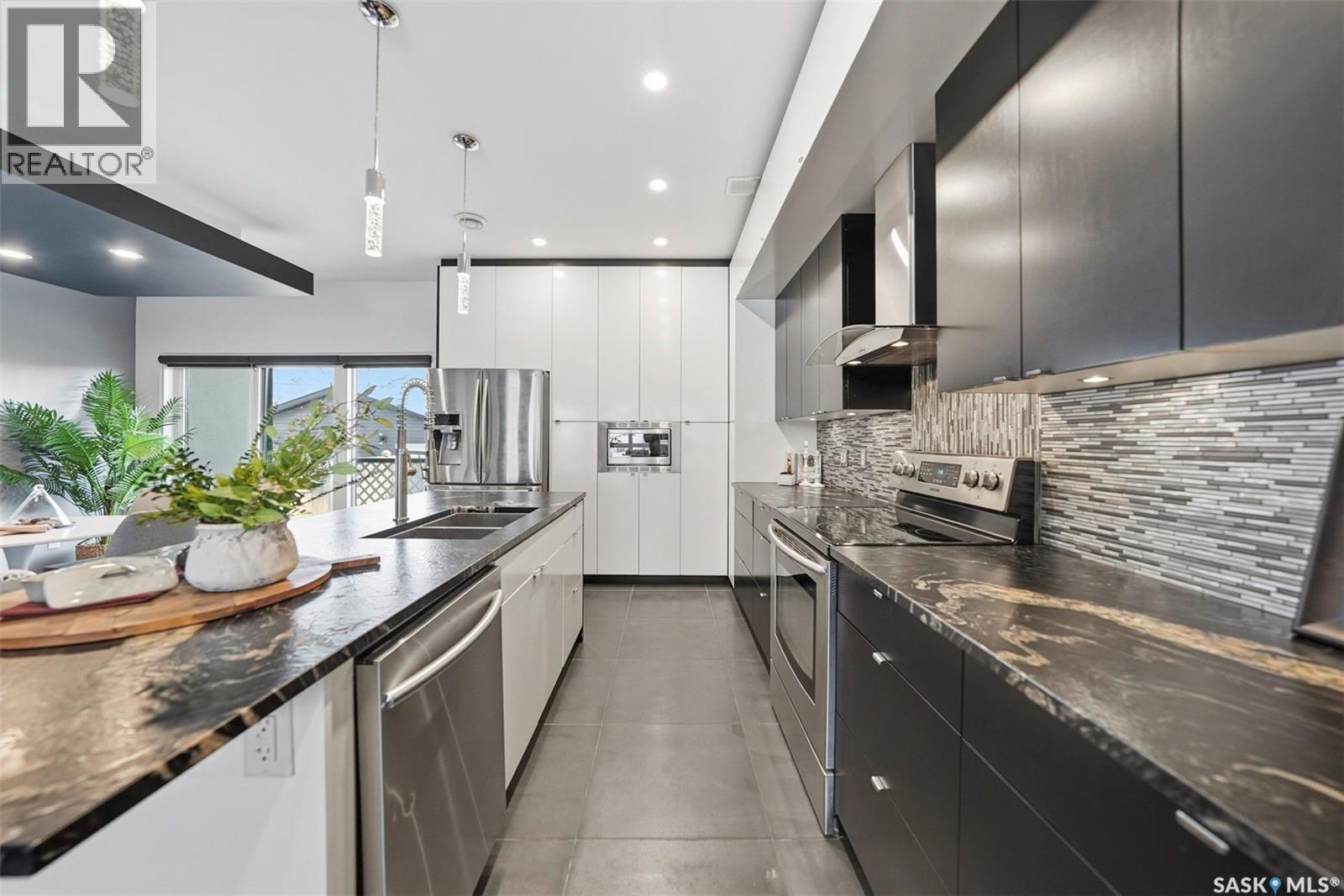 1310 Empress Avenue, Saskatoon, Saskatchewan  S7K 3G1 - Photo 10 - SK026338