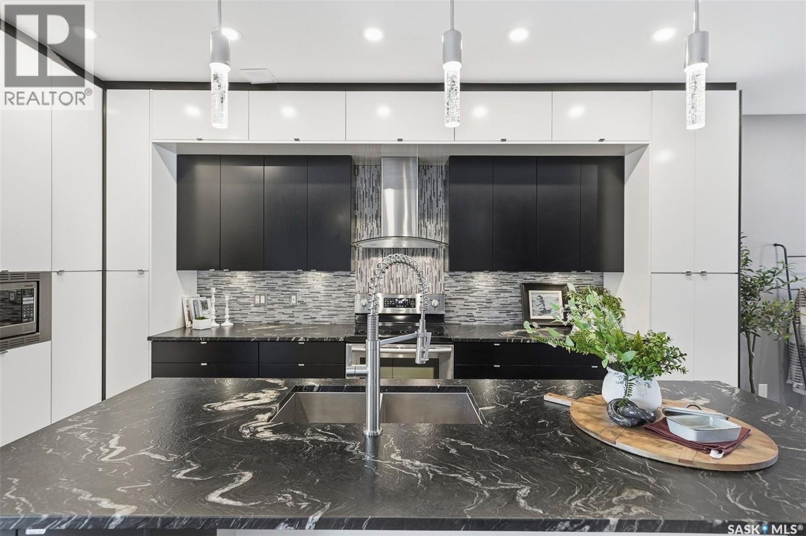 1310 Empress Avenue, Saskatoon, Saskatchewan  S7K 3G1 - Photo 8 - SK026338