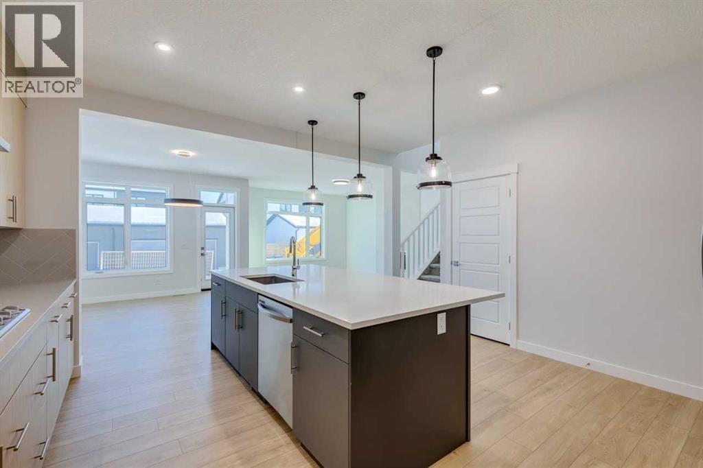 613 Sailfin Drive, Rural Rocky View County, Alberta  T3Z 2G7 - Photo 11 - A2275438