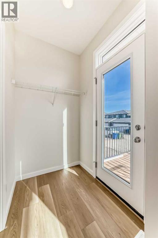 32 Creekside Rise Sw, Calgary, Alberta  T2X 5V9 - Photo 17 - A2272383