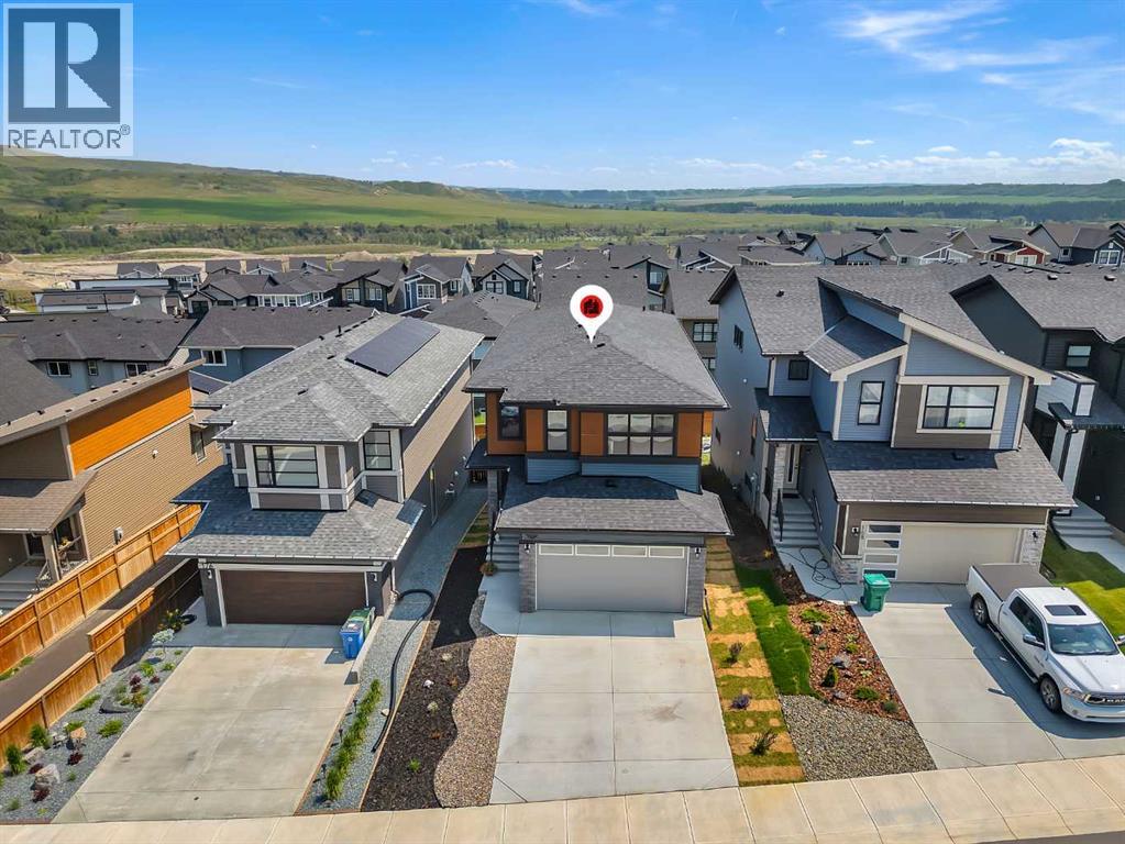 172 Precedence Hill, Cochrane, Alberta  T4C 2T6 - Photo 1 - A2273598