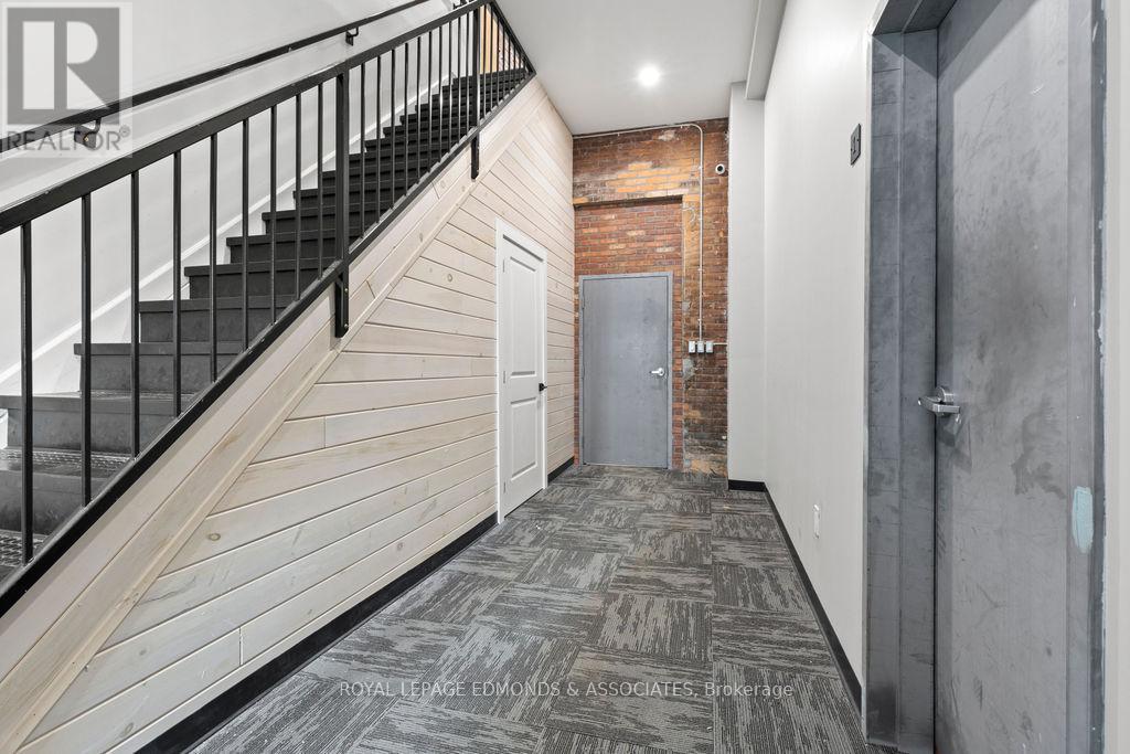 201 Pembroke Street W, Pembroke, Ontario K8A 5N1 - Photo 15 - X12672970