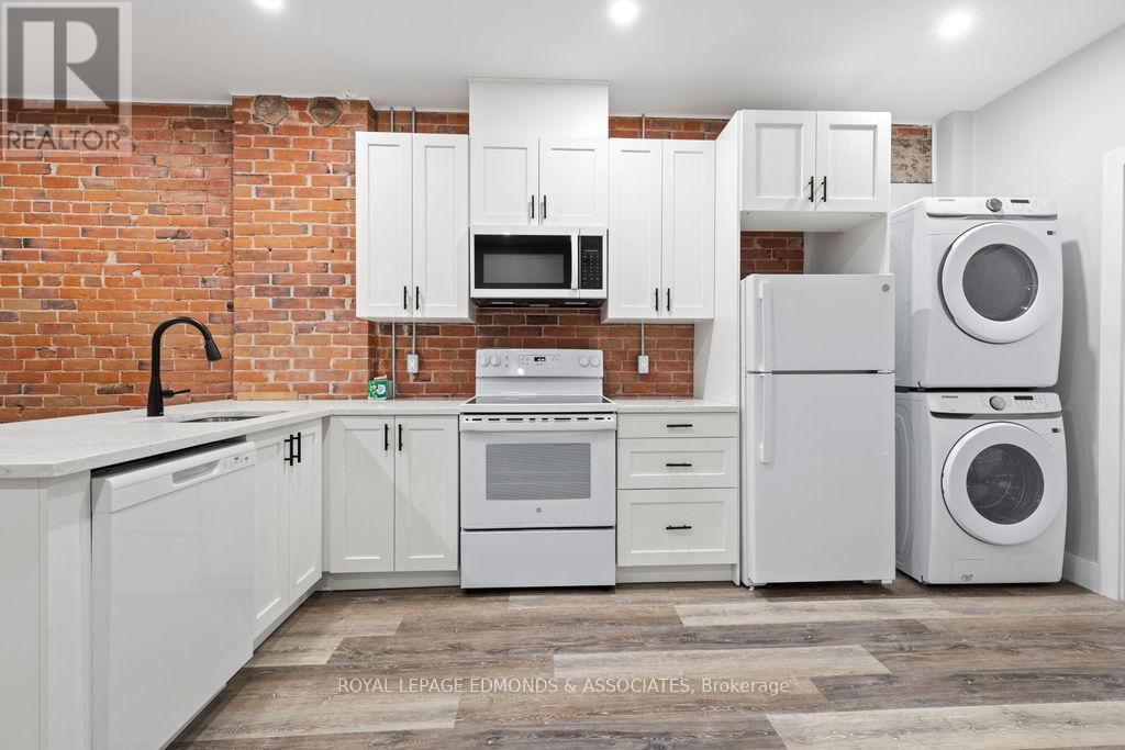 201 Pembroke Street W, Pembroke, Ontario K8A 5N1 - Photo 18 - X12672970