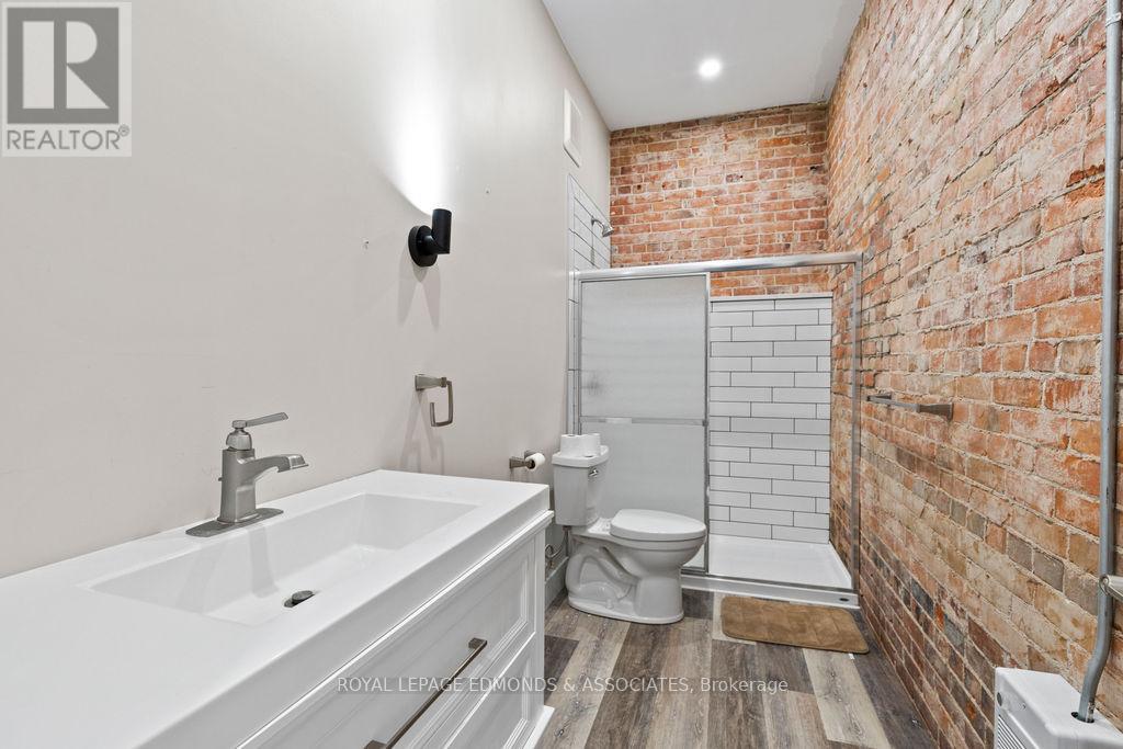 201 Pembroke Street W, Pembroke, Ontario K8A 5N1 - Photo 26 - X12672970