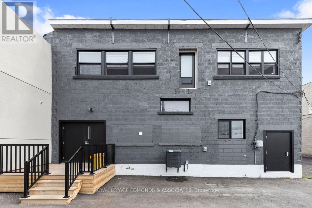 201 Pembroke Street W, Pembroke, Ontario K8A 5N1 - Photo 5 - X12672970