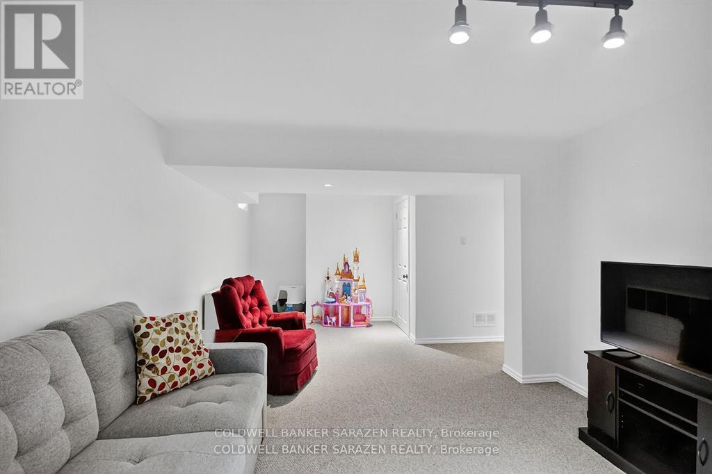 7 Whitechapel Crescent, Ottawa, Ontario  K1S 3G7 - Photo 36 - X12672974