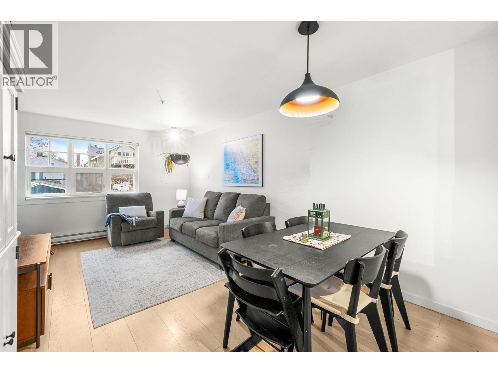 203 930 W 16th Avenue, Vancouver, British Columbia  V5Z 1T2 - Photo 3 - R3076964