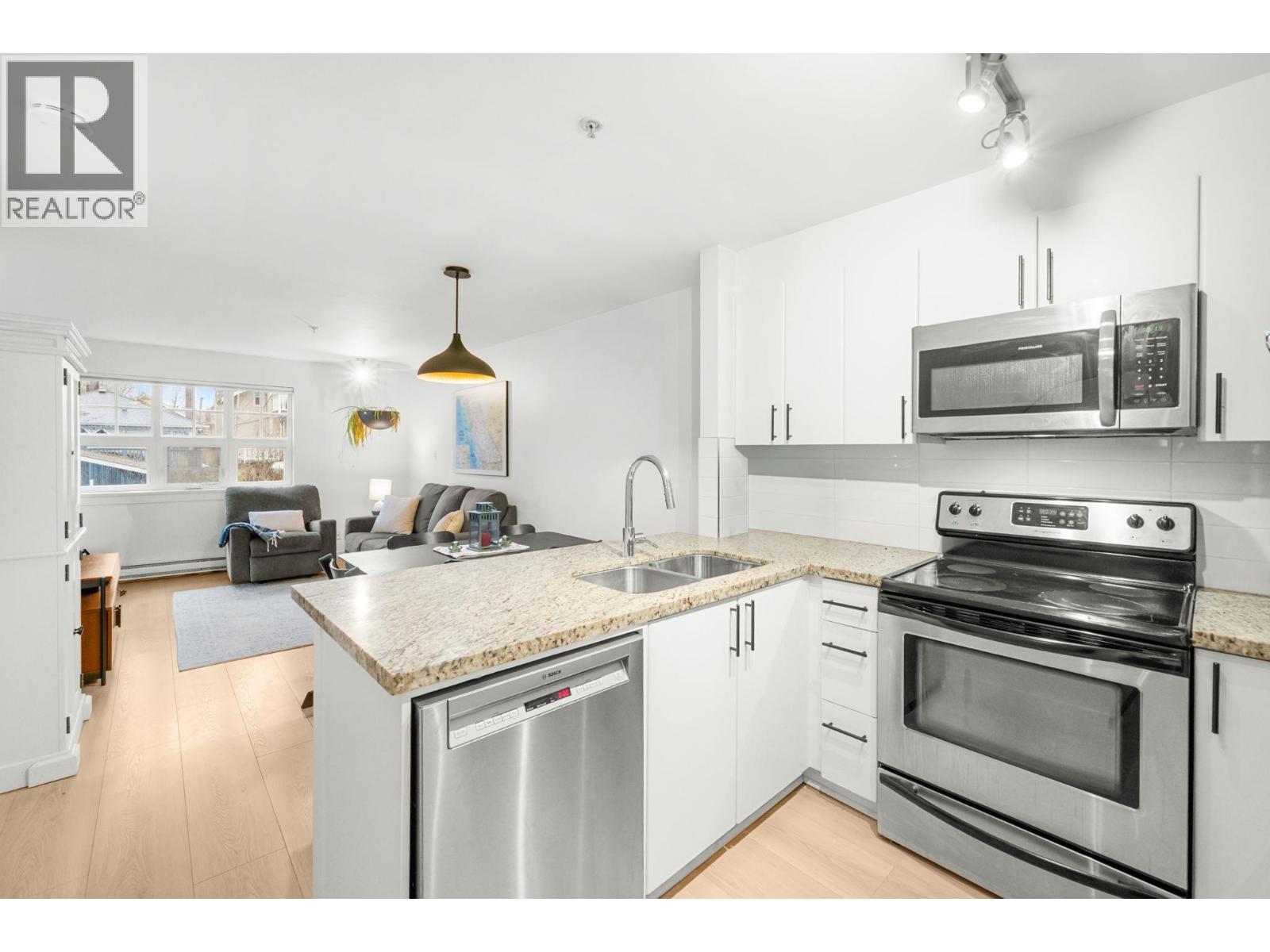 203 930 W 16th Avenue, Vancouver, British Columbia  V5Z 1T2 - Photo 8 - R3076964