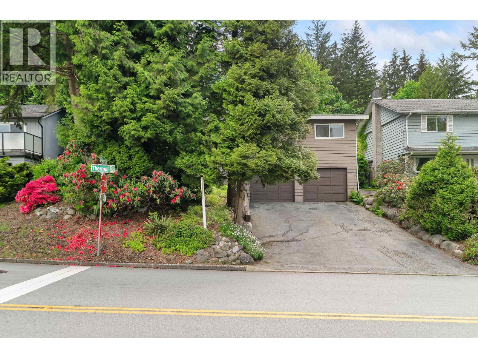 960 Thermal Drive, Coquitlam, British Columbia  V3J 6S1 - Photo 3 - R3076940