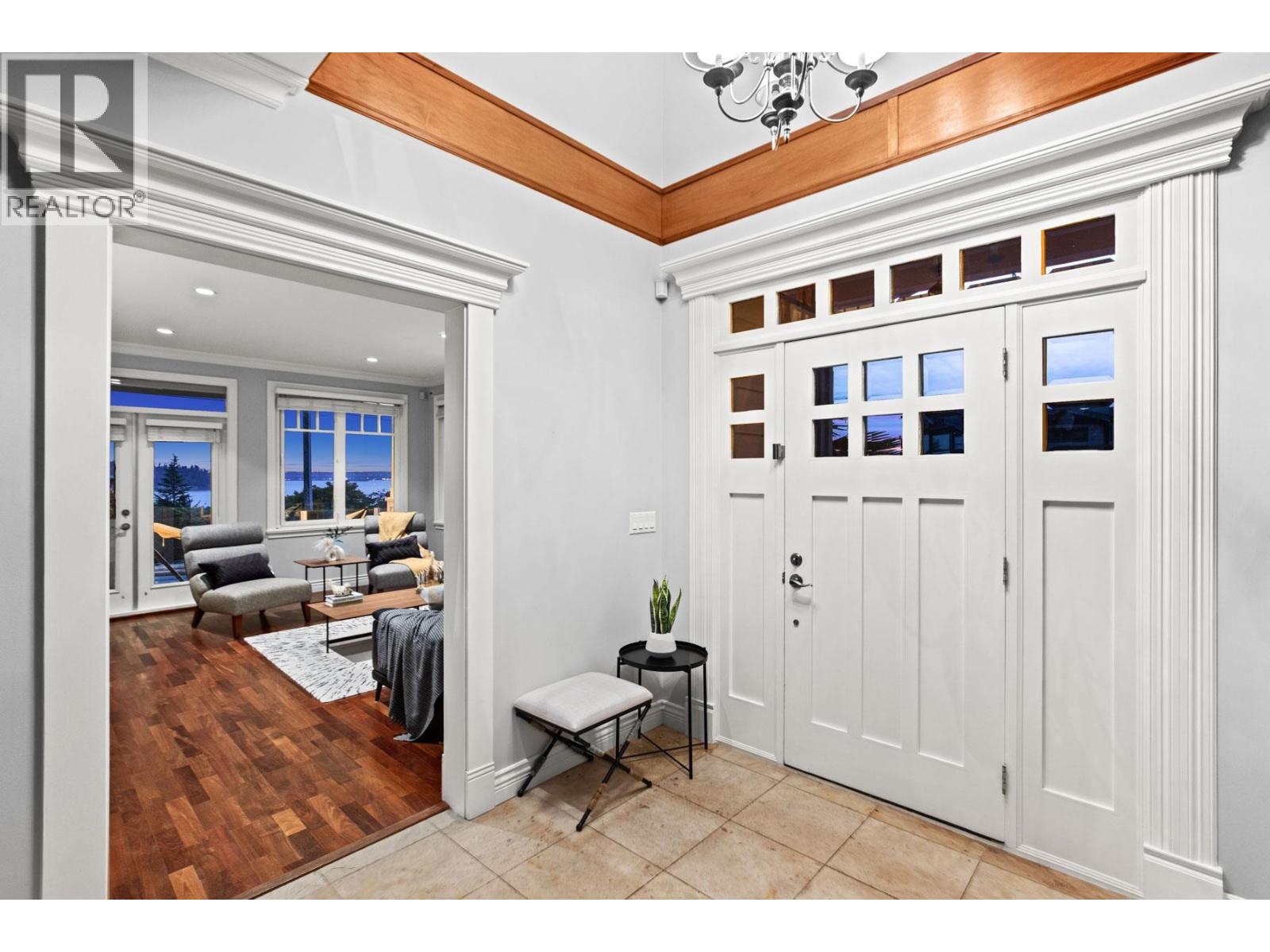 1197 Fulton Avenue, West Vancouver, British Columbia  V7T 1N4 - Photo 8 - R3076969