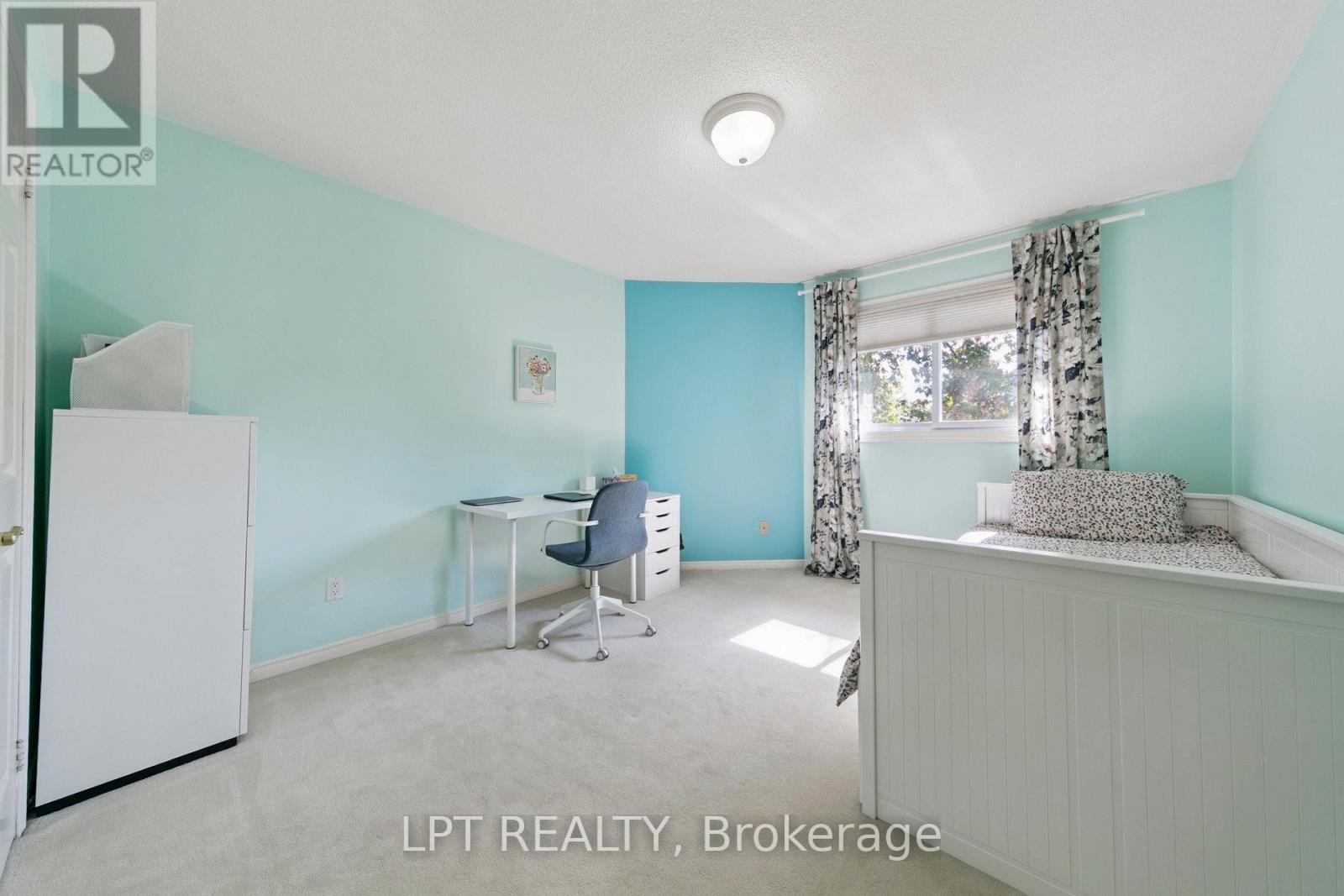 1823 The Chase, Mississauga, Ontario  L5M 2Y8 - Photo 30 - W12672794