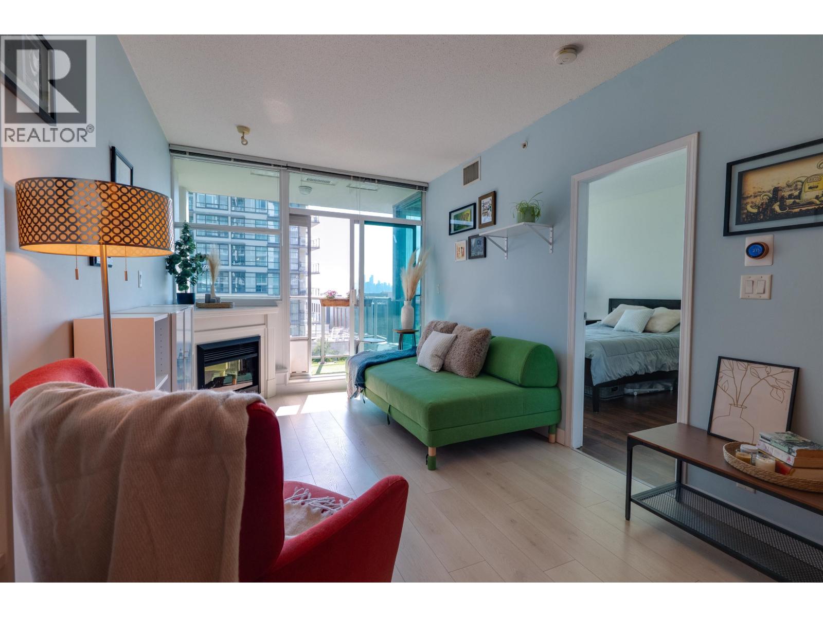 508 168 East Esplanade, North Vancouver, British Columbia  V7L 4X8 - Photo 8 - R3076778