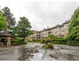 306 15220 GUILDFORD DRIVE, Surrey, British Columbia