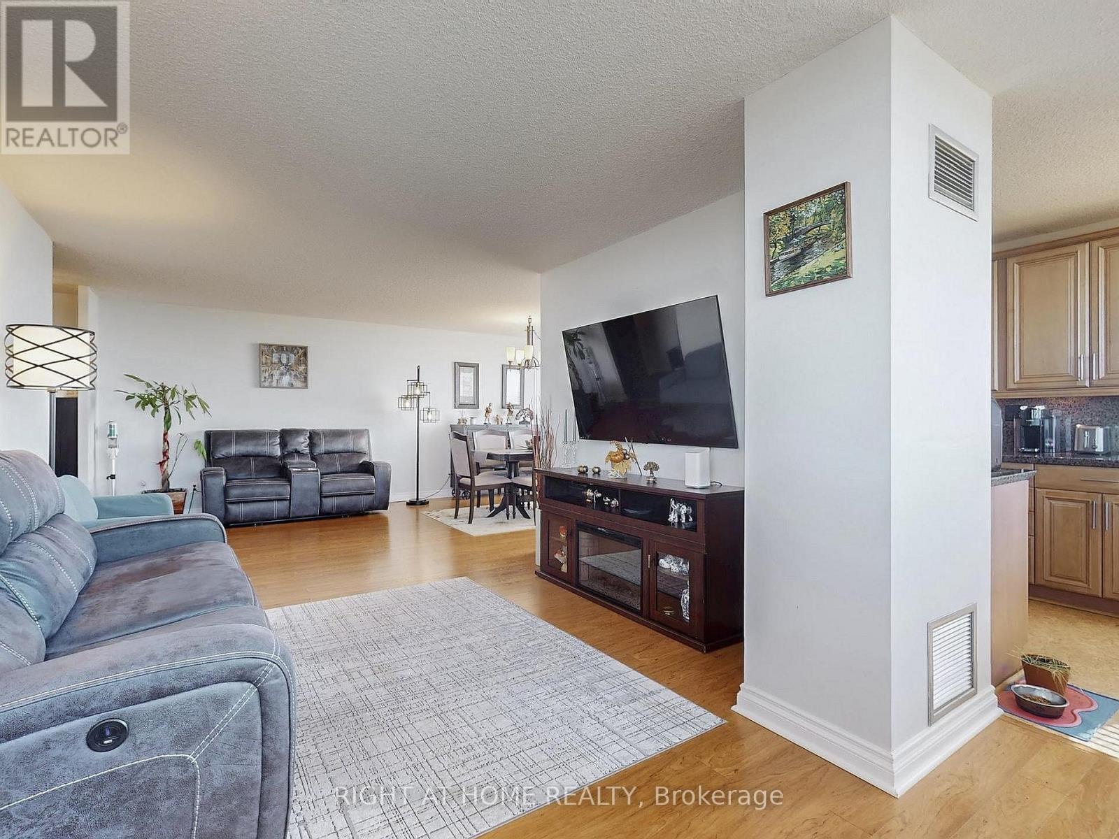 2503 - 133 Torresdale Avenue, Toronto, Ontario  M2R 3T2 - Photo 9 - C12672888