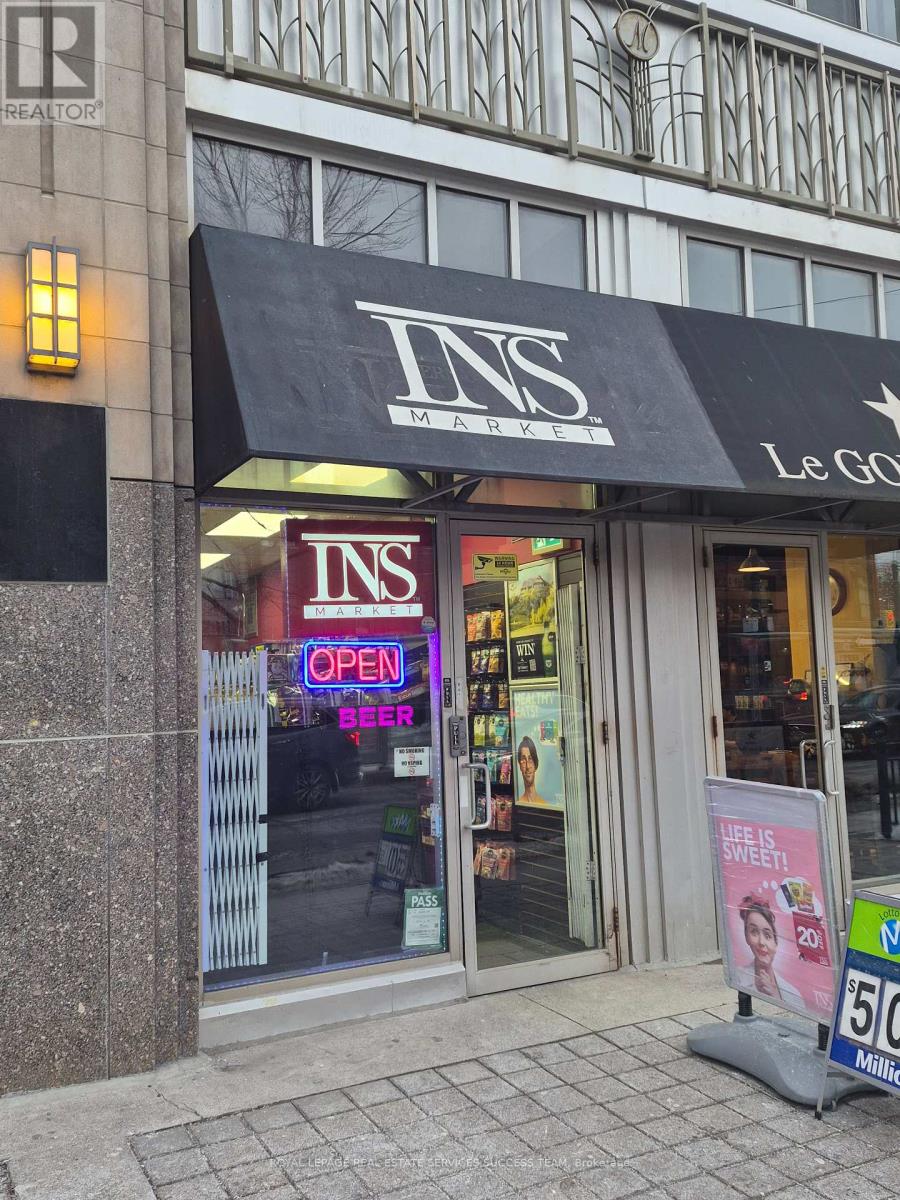 3 - 148 SPADINA AVENUE, Toronto, Ontario