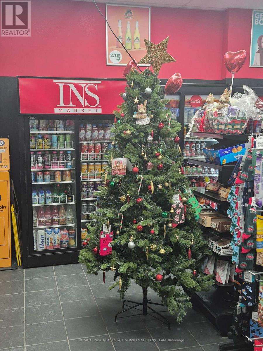 3 - 148 Spadina Avenue, Toronto, Ontario  M5V 2L8 - Photo 2 - C12672956