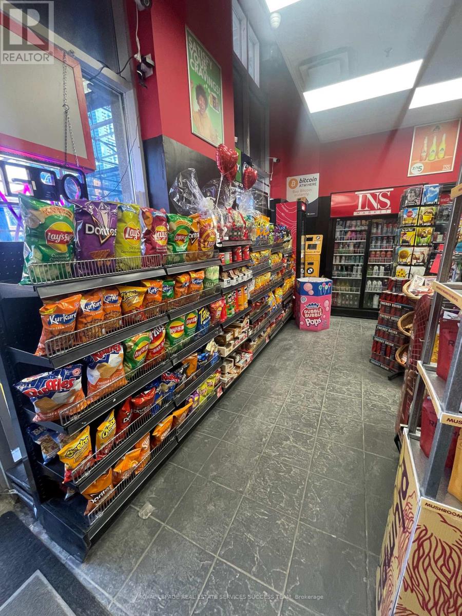 3 - 148 Spadina Avenue, Toronto, Ontario  M5V 2L8 - Photo 8 - C12672956