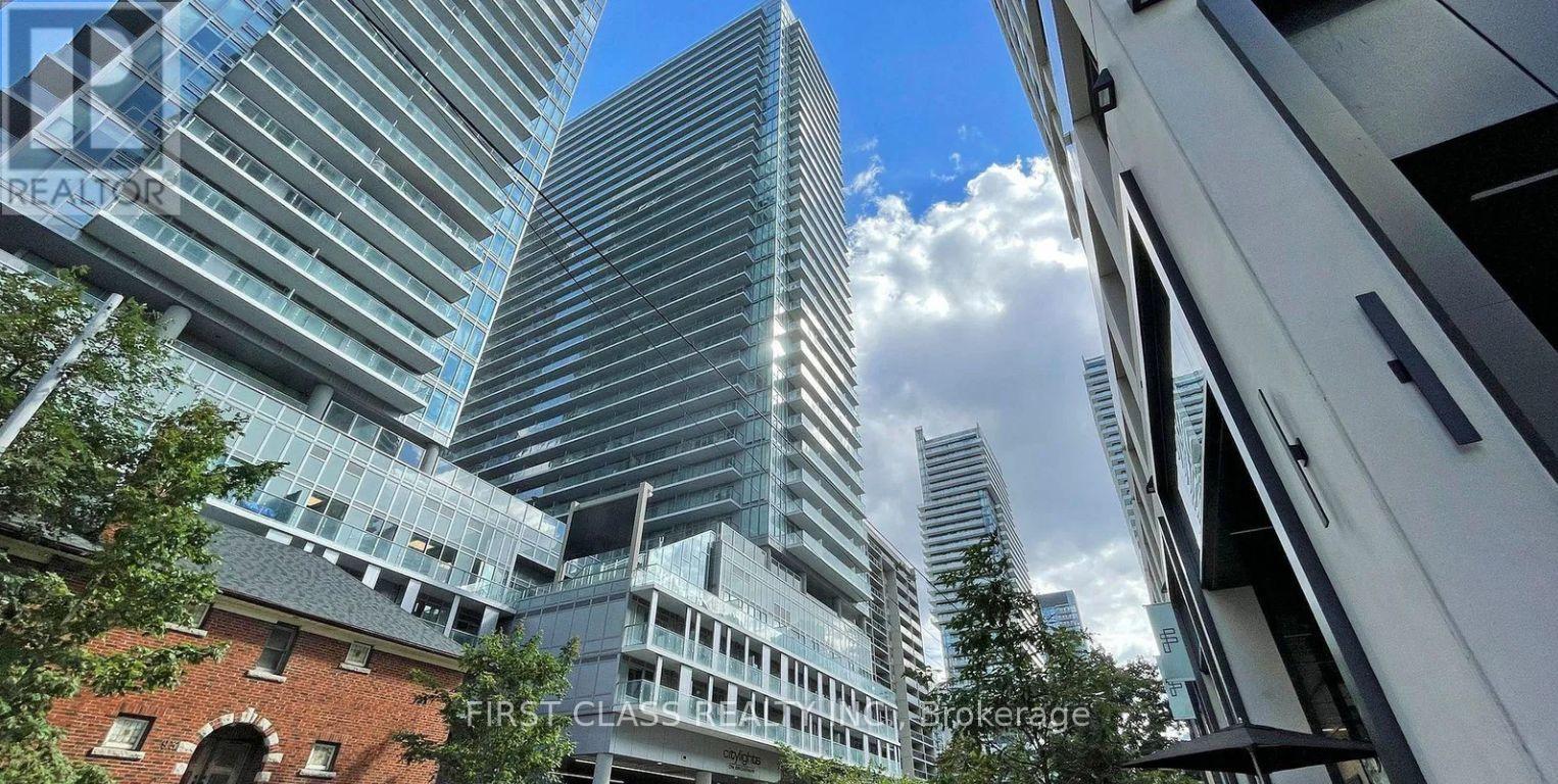 1211 - 99 Broadway Avenue, Toronto, Ontario  M4P 0E4 - Photo 1 - C12672980