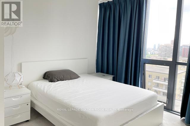 1304 - 101 Charles Street E, Toronto, Ontario  M4Y 0A9 - Photo 6 - C12672994