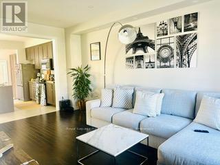 107 East's Corners Boulevard, Vaughan, Ontario  L4H 3Z8 - Photo 3 - N12669810