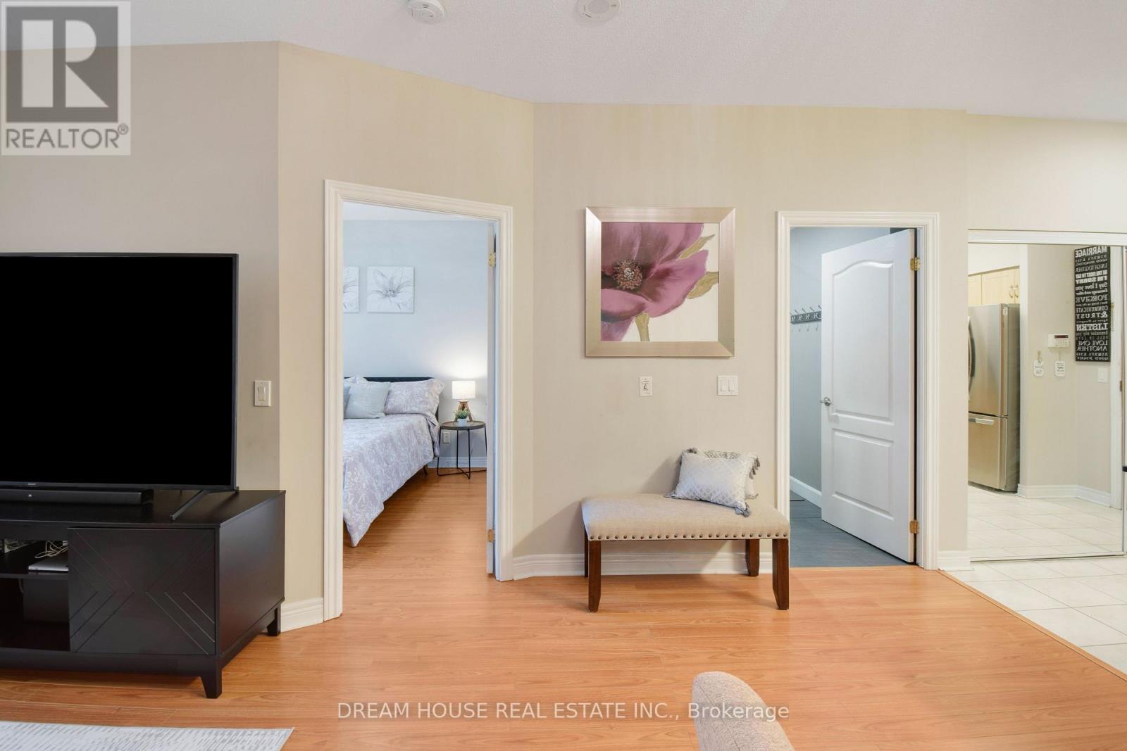 114 - 50 Disera Drive, Vaughan, Ontario  L4J 9E9 - Photo 20 - N12672884