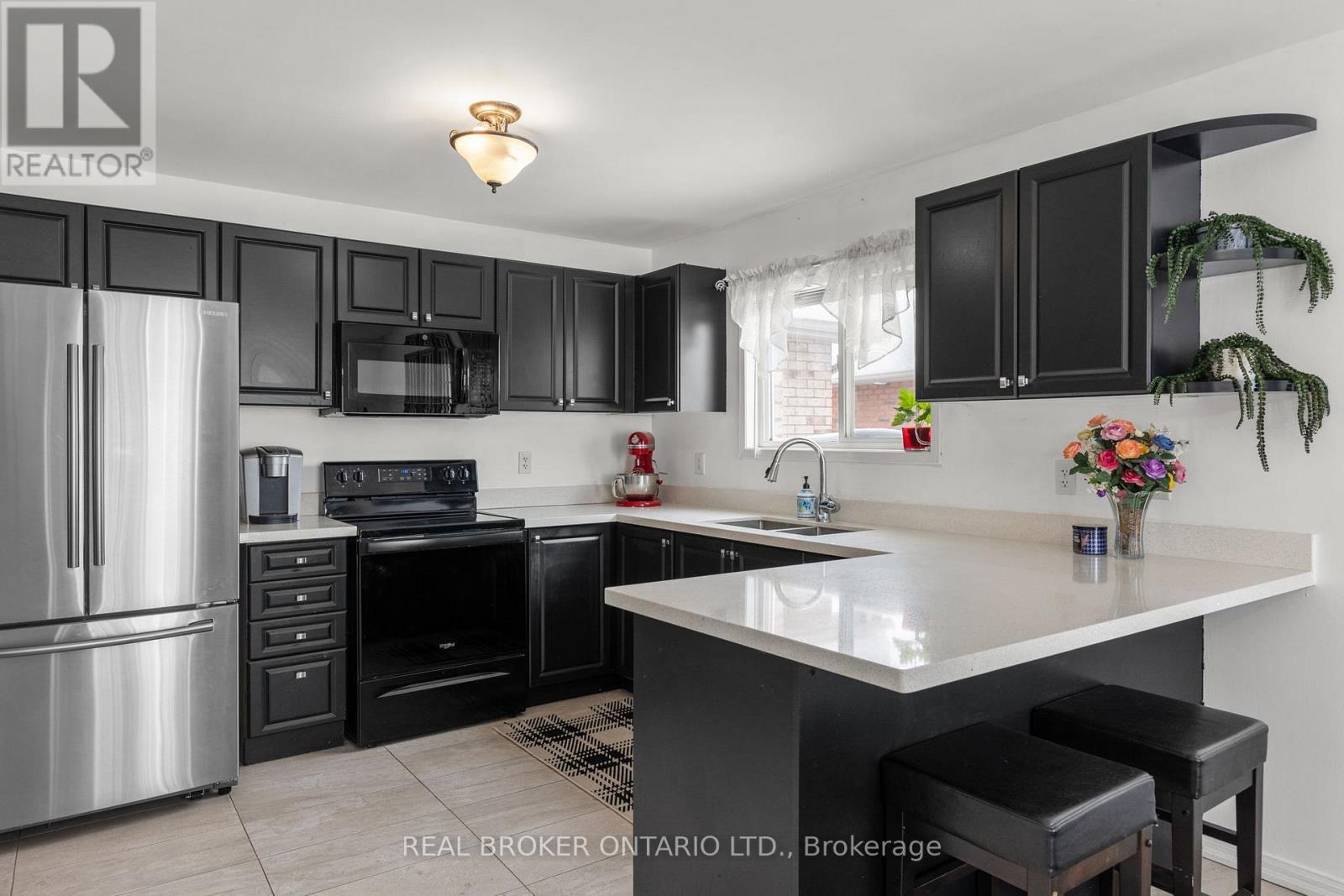 3173 Bass Lake Side Road E, Orillia, Ontario  L3V 7Y4 - Photo 8 - S12672894