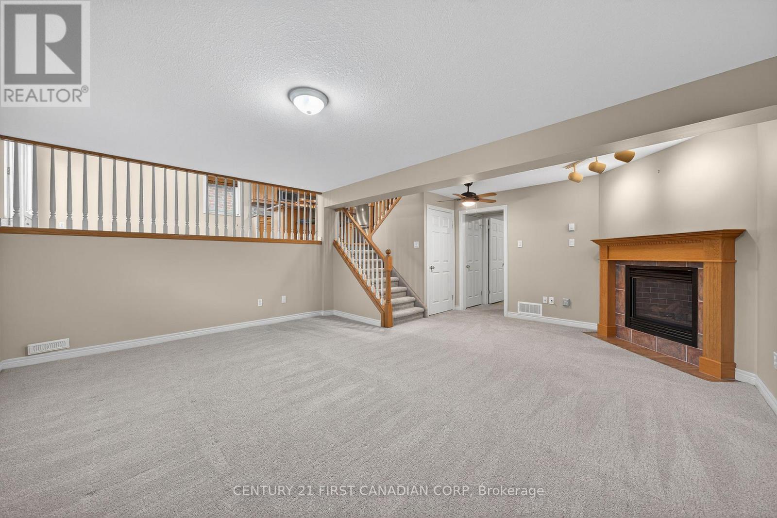 Photo 19 of 25 for 33 Juniper Crescent