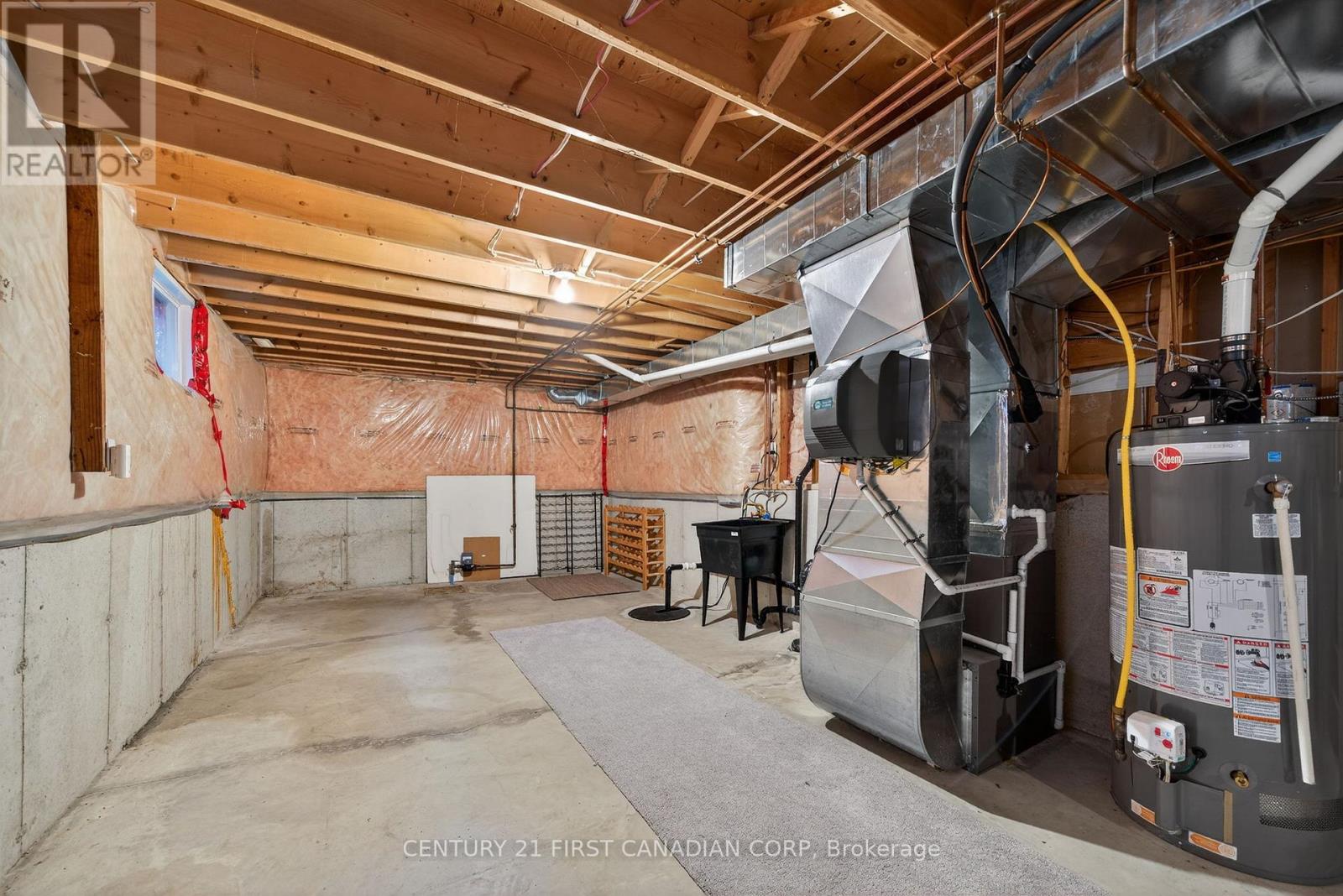 33 Juniper Crescent, Strathroy-Caradoc, Ontario  N7G 4G4 - Photo 23 - X12666182