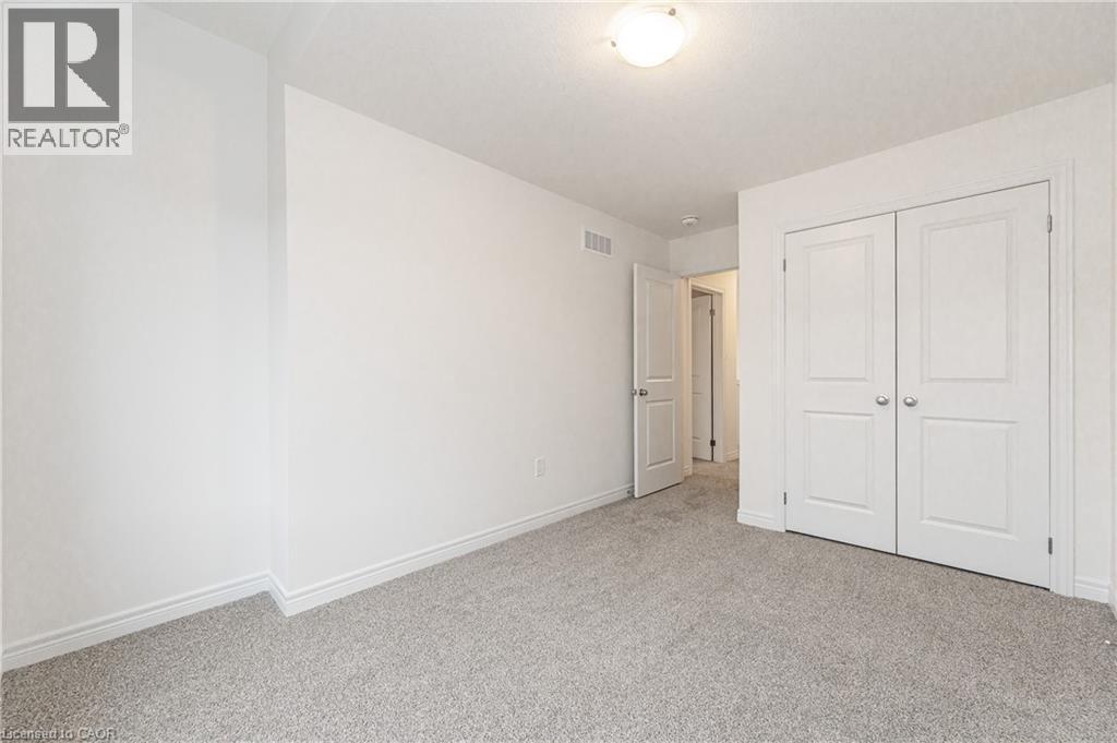2 Sora Lane, Guelph, Ontario N1E 0T4 - Photo 14 - 40796579