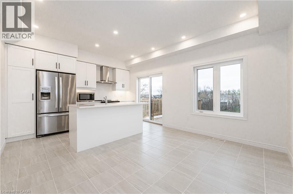 2 Sora Lane, Guelph, Ontario N1E 0T4 - Photo 4 - 40796579