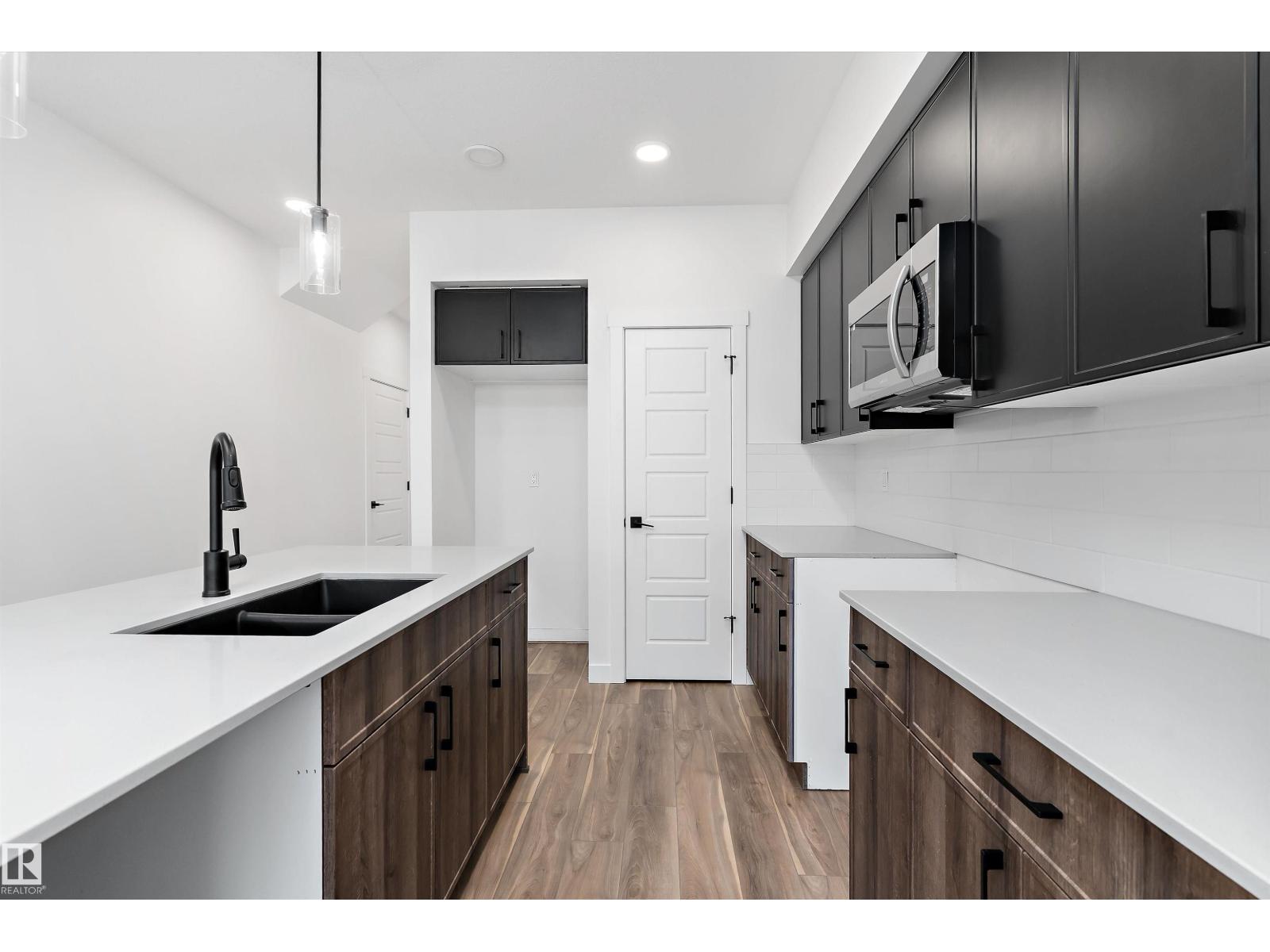 18920 28 Av Nw, Edmonton, Alberta  T6M 3H9 - Photo 8 - E4468959