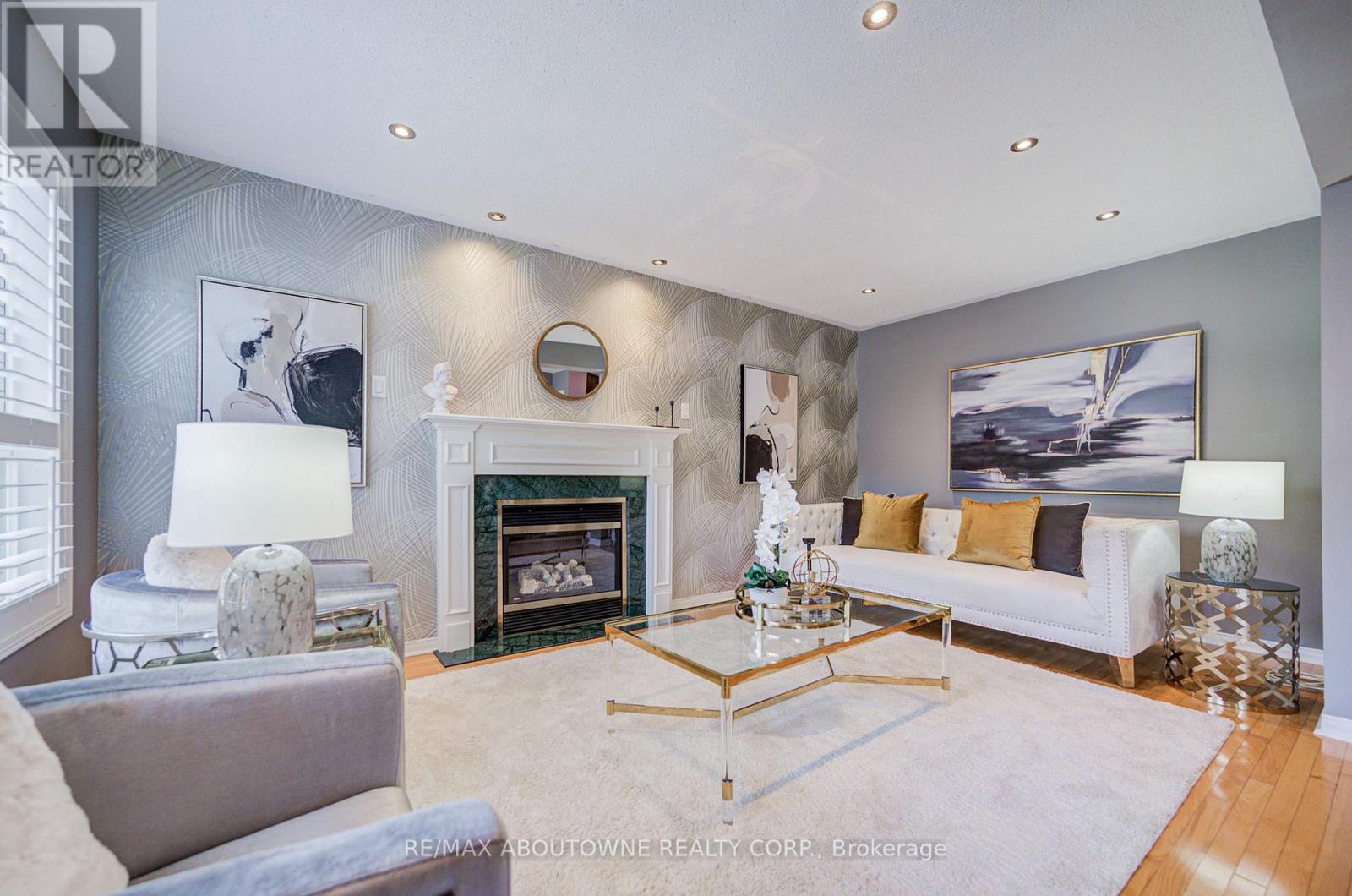 3041 Caulfield Crescent, Mississauga, Ontario  L5M 6J7 - Photo 23 - W12672902