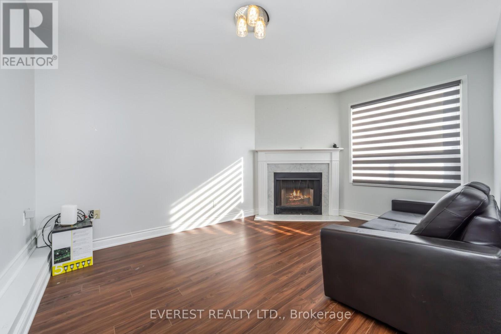 96 Ravenswood Drive, Brampton, Ontario  L6Y 3Z9 - Photo 13 - W12672916