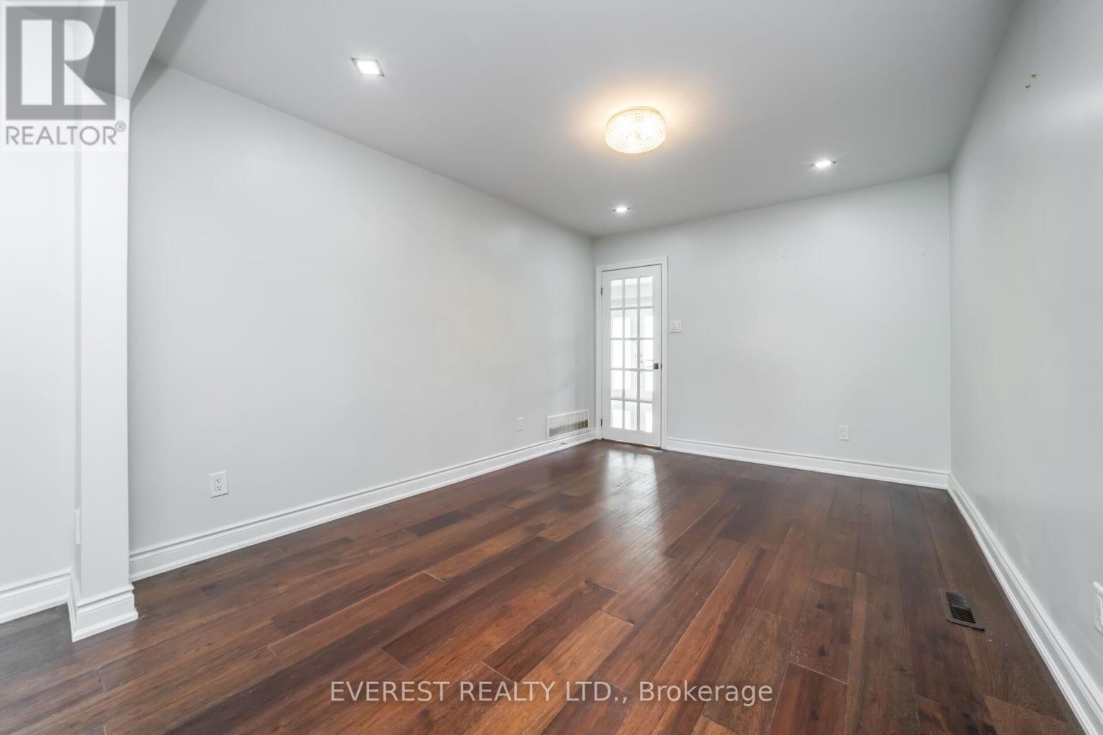 96 Ravenswood Drive, Brampton, Ontario  L6Y 3Z9 - Photo 16 - W12672916