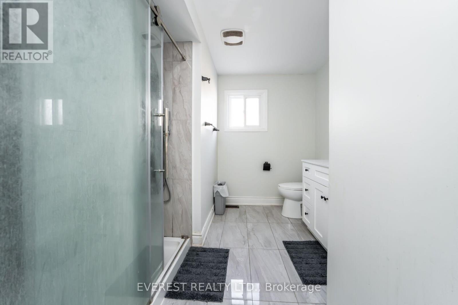 96 Ravenswood Drive, Brampton, Ontario  L6Y 3Z9 - Photo 34 - W12672916