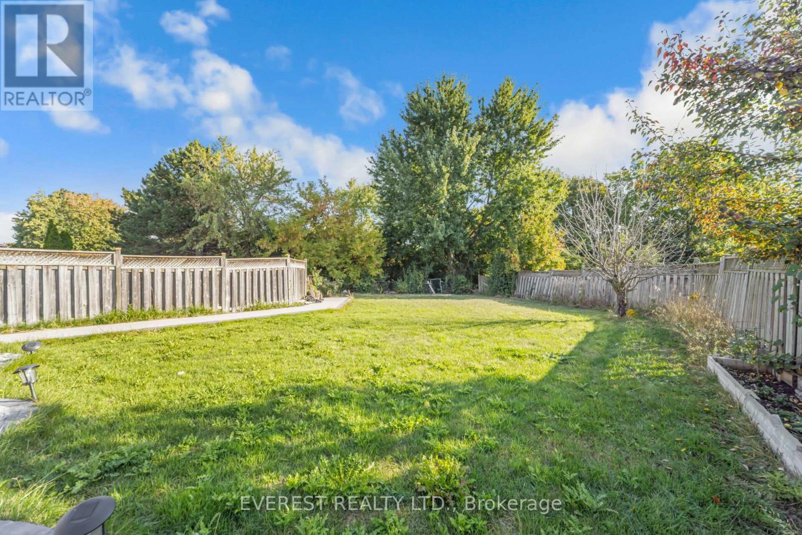 96 Ravenswood Drive, Brampton, Ontario  L6Y 3Z9 - Photo 39 - W12672916